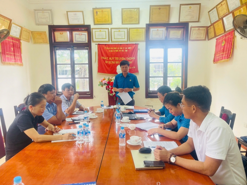 Công đoàn ngành Nông nghiệp và PTNT: tổ chức kiểm tra hoạt động các Công đoàn cơ sở trực thuộc